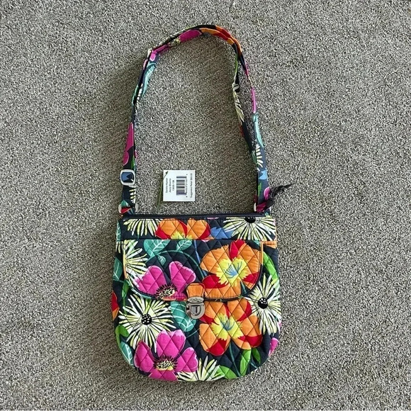 Vera Bradley Handbags - Vera Bradley Saddle Hipster Jazzy Blooms Bag Purse